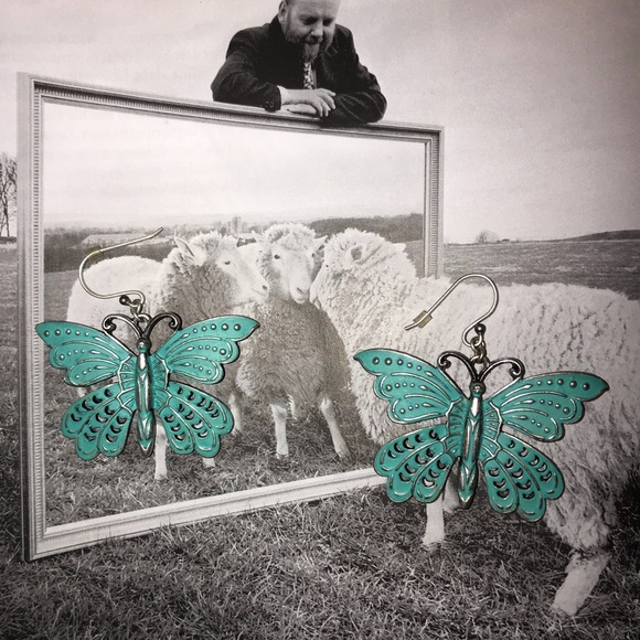 Butterfly Earrings - Picture 3 of 4